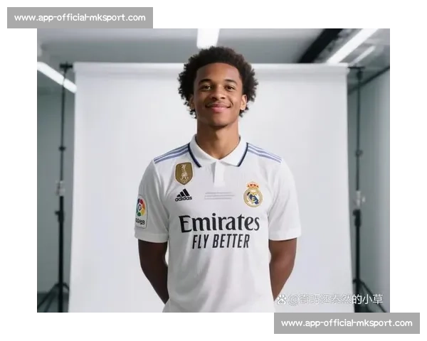 阿诺德自由身加盟皇马：1000 万欧买断开启银河战舰新篇章