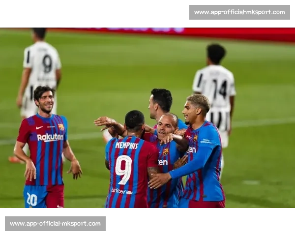 拜仁求购巴萨中场费尔明遭拒，球员表态铁心留守