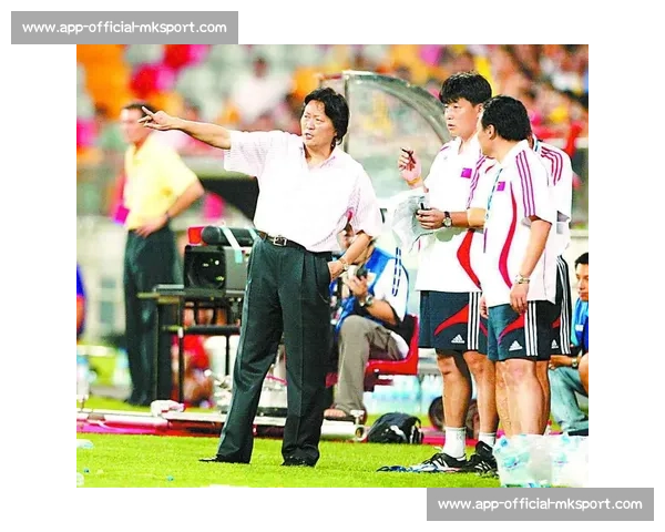 无锡球迷水蜜桃球服助阵，力克常州队喊响 “十三妹”