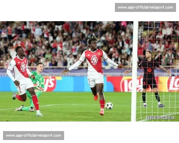 尤文 1200 万欧抛售比利时新星，英超德甲豪强争夺边路快马