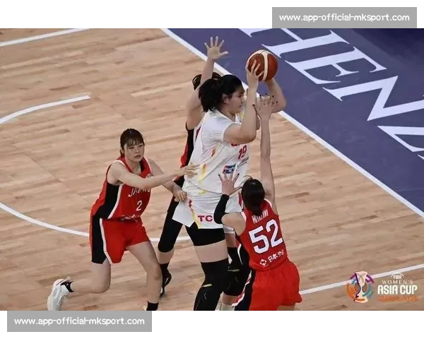 张子宇内线碾压 + 遭日本队恶意侵犯！中国女篮 3 人满分大胜