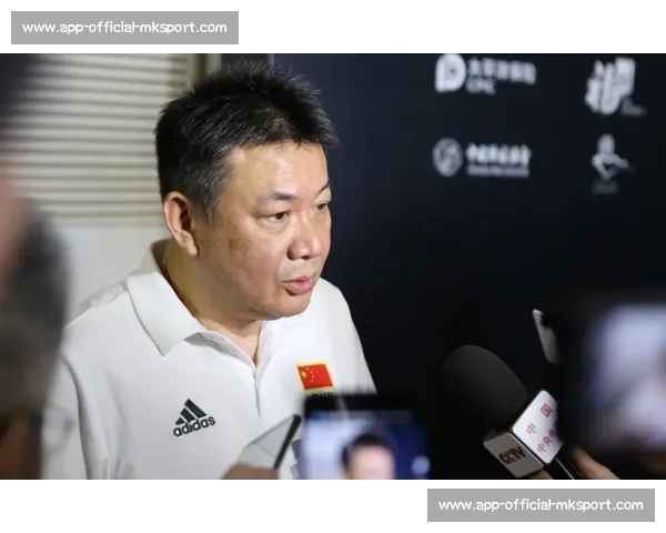 董路自荐执教苏超常州队并观战南京战，坦言 “不做主帅但愿助力”